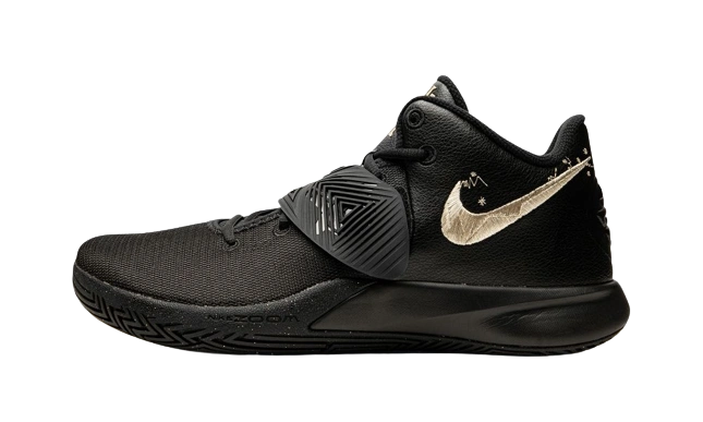 Kyrie Flytrap 3 Black Produktfoto