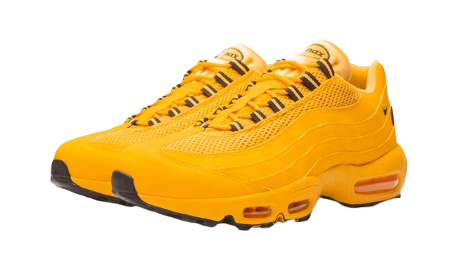 Nike Air Max 95 NYC Taxi - Image 1