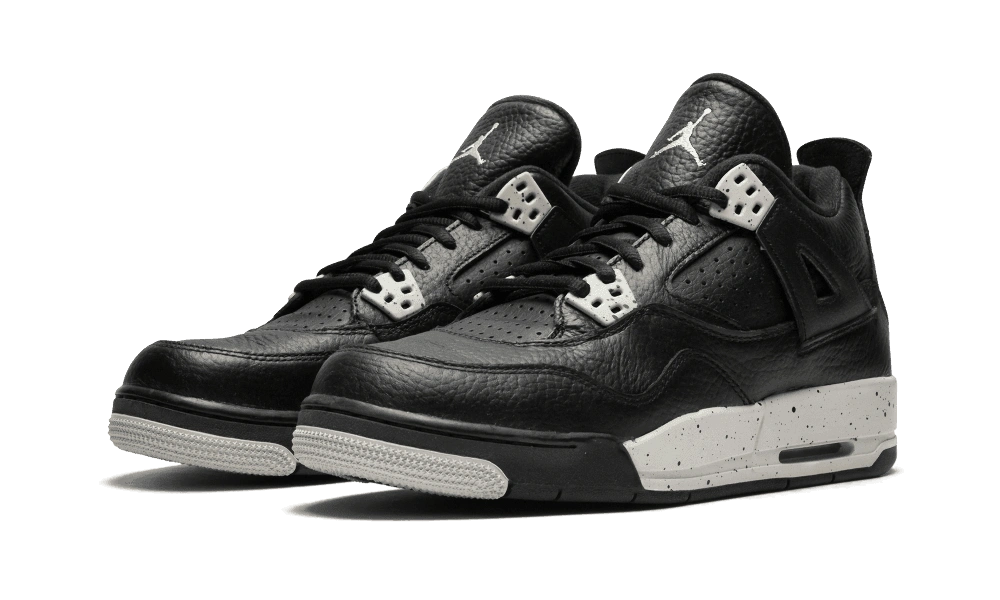 Jordan 4 Retro Oreo (2015) (GS) - Image 1