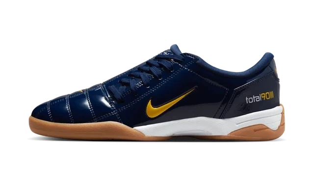 Nike Total 90 3 Patent Michigan (W) productfoto