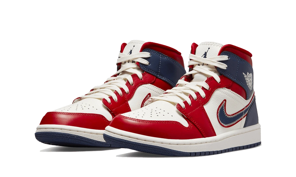 Jordan 1 Mid USA (2022) (W) - Image 1