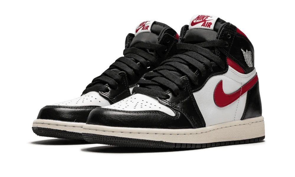 Jordan 1 Retro High Black Gym Red (GS) - Image 1