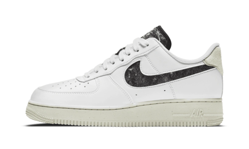 Foto del prodotto Nike Air Force 1 Low '07 SE Recycled White Black Light Bone (W)
