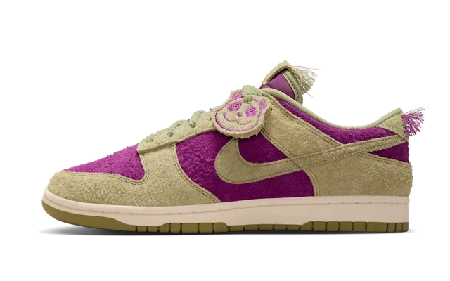 Nike Dunk Low Retro SE Viotech Dusty Olive product photo
