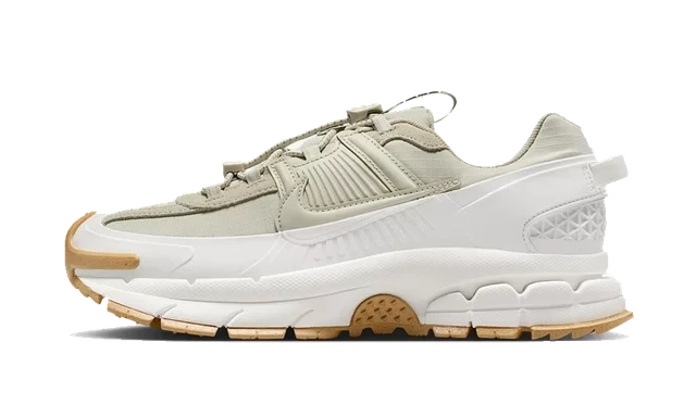 Nike Zoom Vomero Roam WMNS 'Sail' (W) Produktfoto