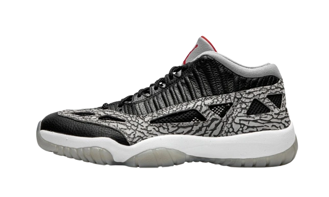 Jordan 11 Retro Low IE Black Cement productfoto