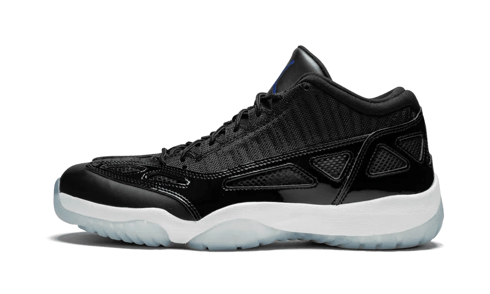 Jordan 11 Retro Low IE Space Jam productfoto