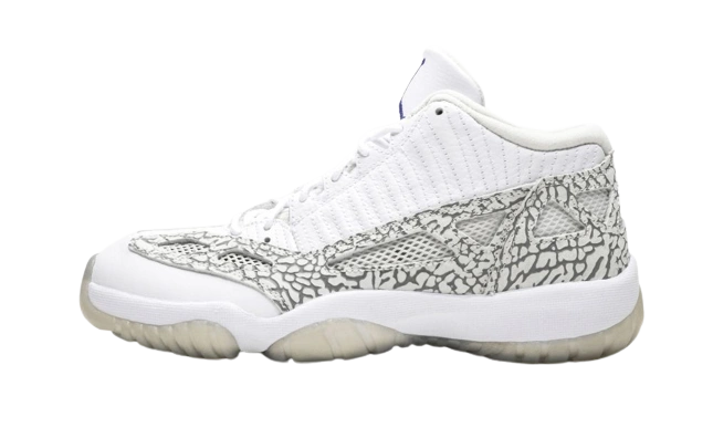 Jordan 11 Retro Low IE Cobalt (2015) productfoto