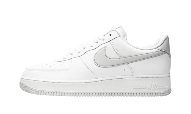 Foto del prodotto Nike Air Force 1 Low '07 Pure Platinum (2021)