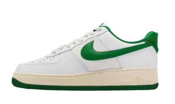 Foto del prodotto Nike Air Force 1 Low '07 White Pine Green