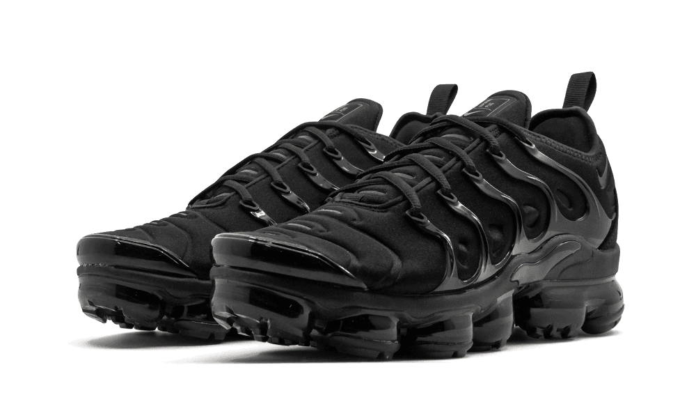 Nike Air VaporMax Plus Triple Black - Image 2