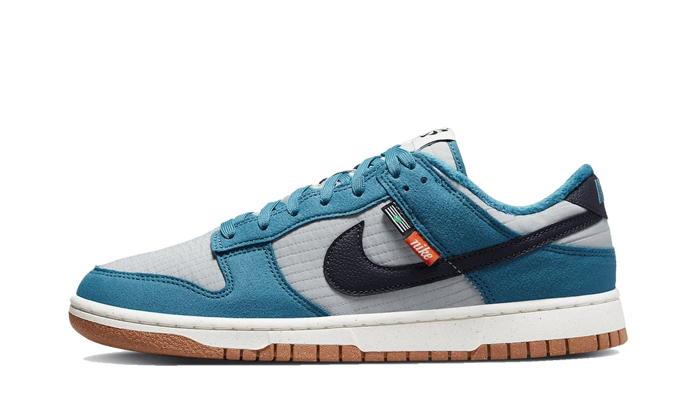 Nike Dunk Low SE Next Nature Rift Blue product photo