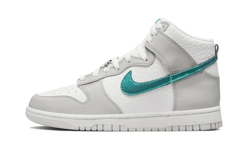 Nike Dunk High FLS (W) product photo