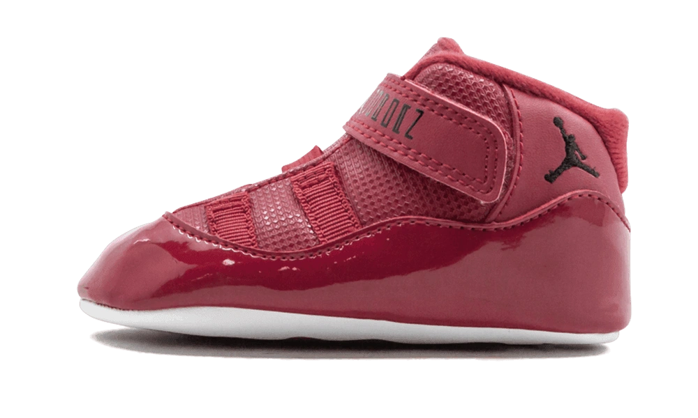 Jordan 11 Retro Low IE White Gym Red productfoto