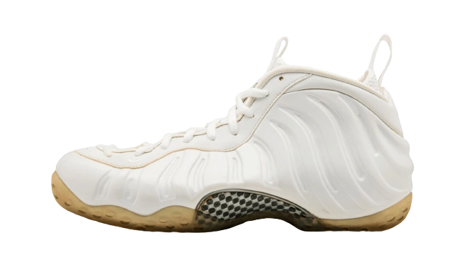 Nike Air Foamposite One White Out product photo