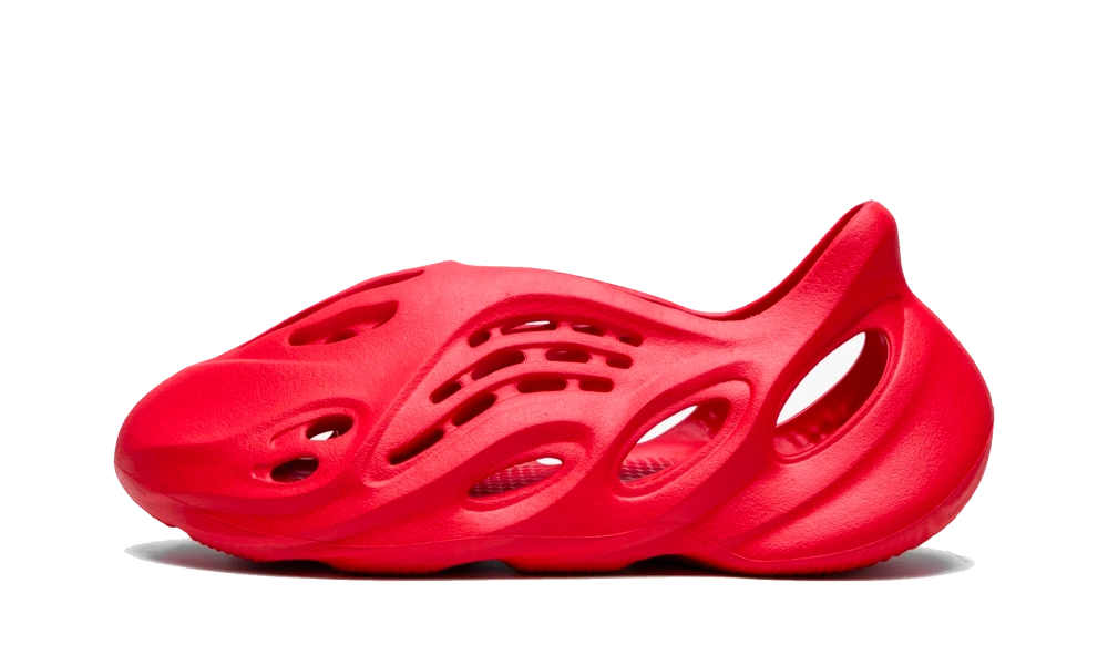 Yeezy Foam RNNR Vermillion Produktfoto