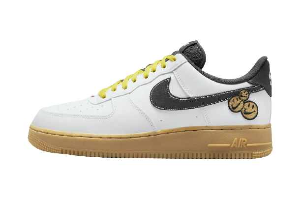 Foto del prodotto Nike Air Force 1 Low '07 LV8 Go The Extra The Smile