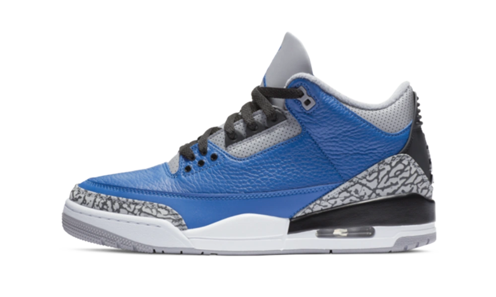 Foto del prodotto Jordan 3 Retro Varsity Royal Cement