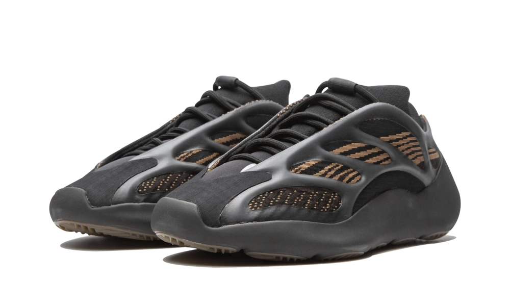 Yeezy 700 V3 Clay Brown - Image 1