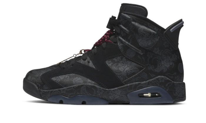 Jordan 6 Retro SD Triple Black (W) product photo