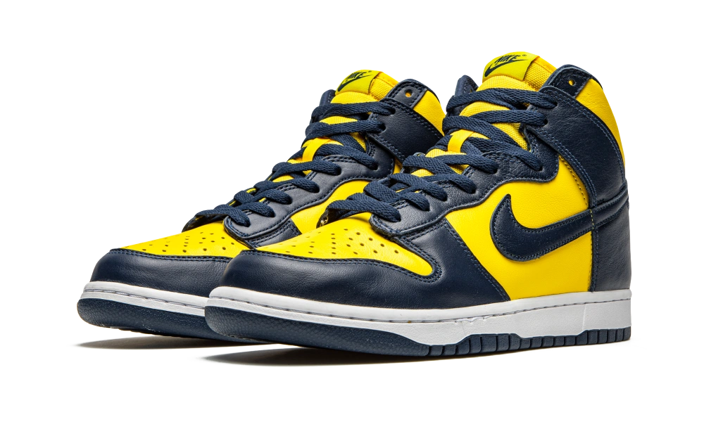 Nike Dunk High Michigan (2020) - Image 1