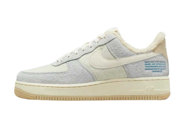 Foto del prodotto Nike Air Force 1 Low ’07 LV8 Sherpa Photon Dust