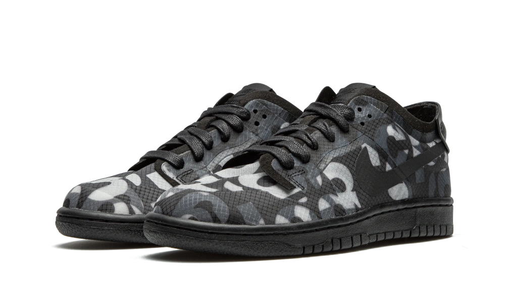 Nike Dunk Low Comme des Garcons Print (W) - Image 1
