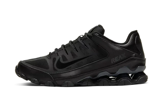 Nike Reax 8 TR Black Anthracite productfoto