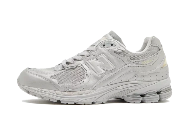 New Balance 2002R Protection Pack Metallic Silver