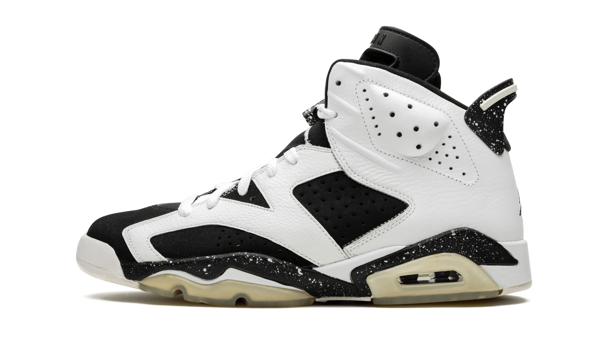 Jordan 6 Retro Oreo productfoto