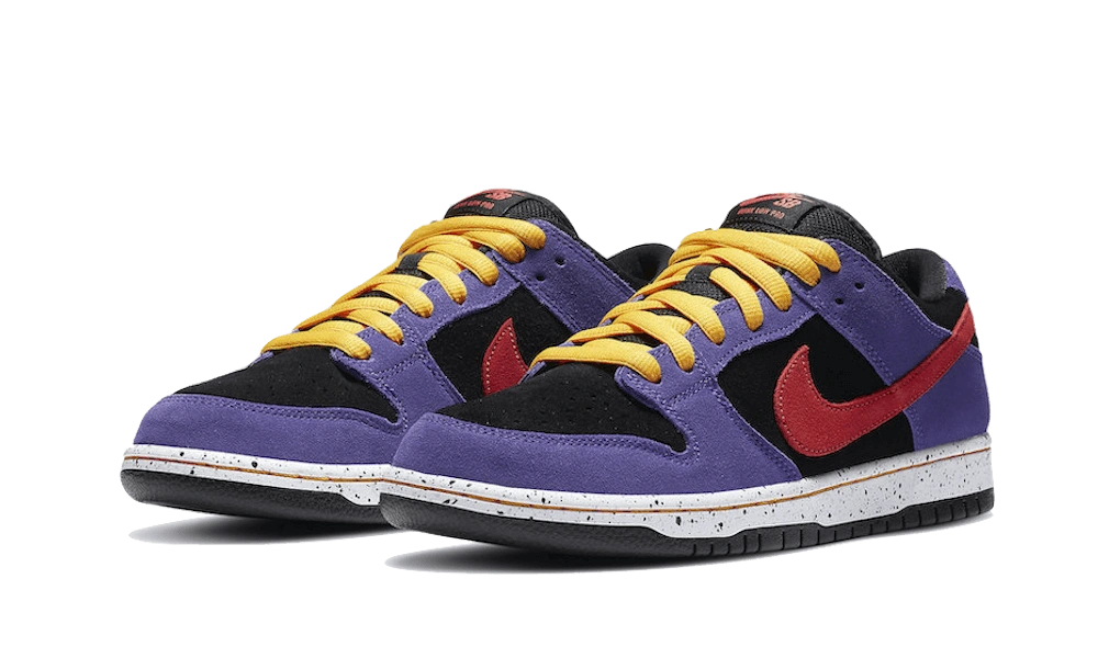 Nike SB Dunk Low ACG Terra - Image 1