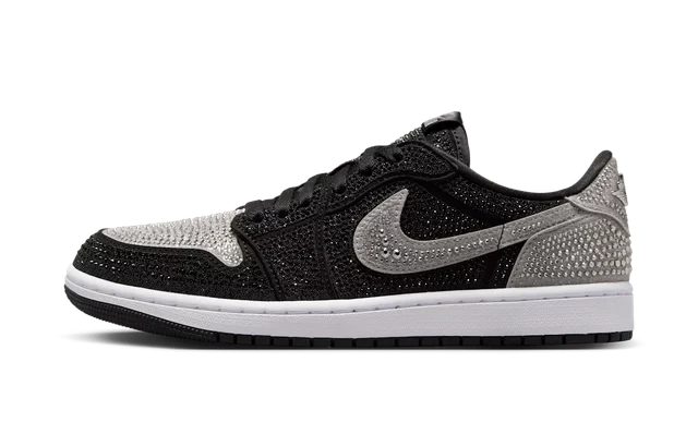 Photo du produit Jordan 1 Retro Low OG Swarovski Stealth (W)