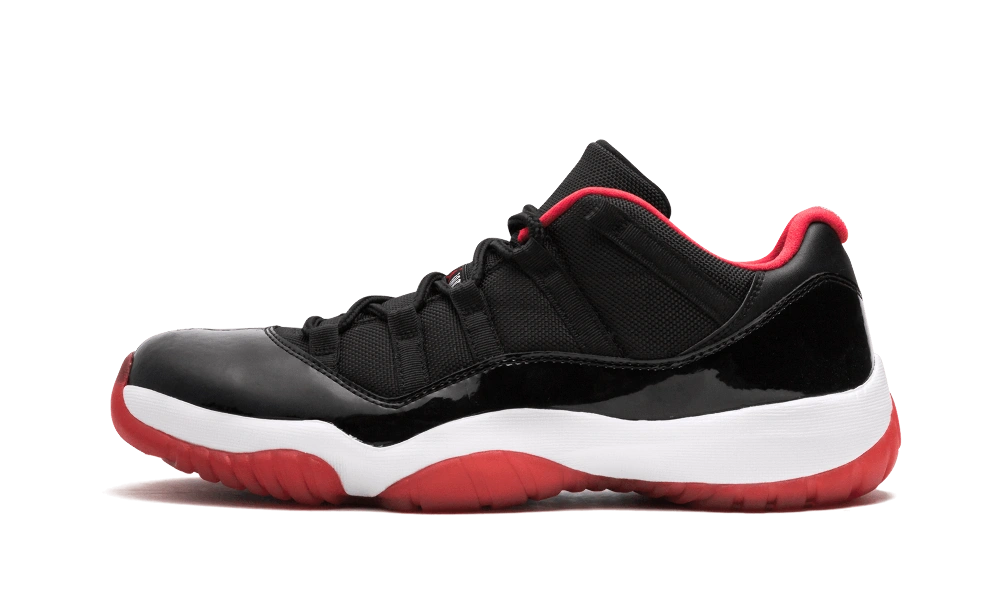 Jordan 11 Retro Low Bred productfoto