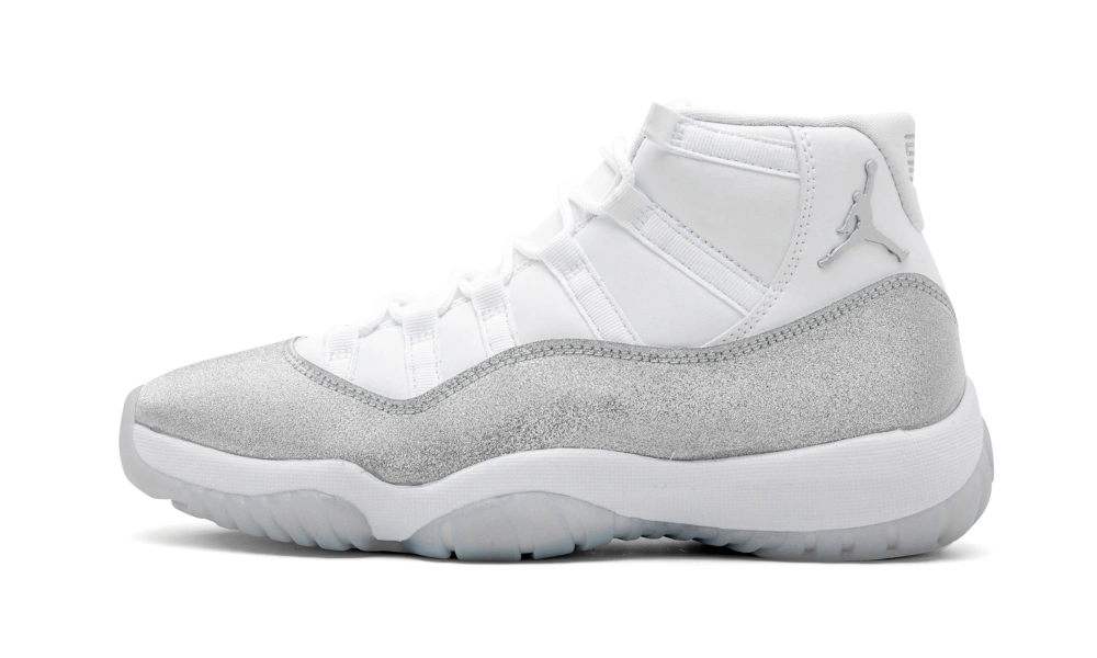 Jordan 11 Retro White Metallic Silver (W) productfoto
