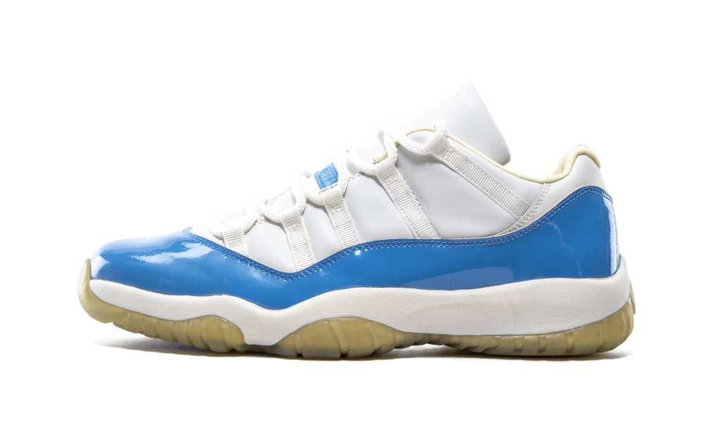 Jordan 11 Retro Low Columbia Blue (2001) productfoto