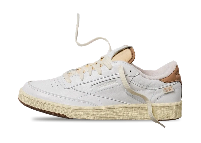 Reebok Club C x Solebox 'Trust The Process' productfoto