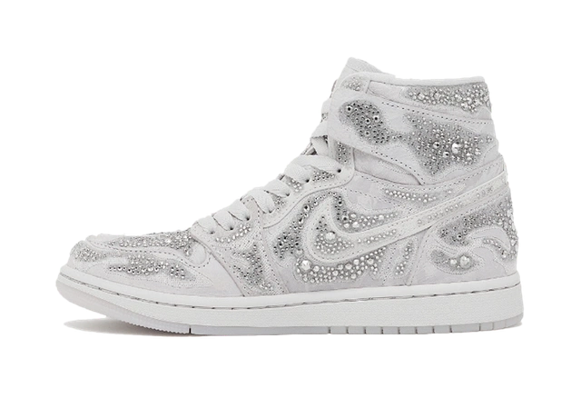 Photo du produit Jordan 1 Retro High OG Swarovski Vast Grey (W)