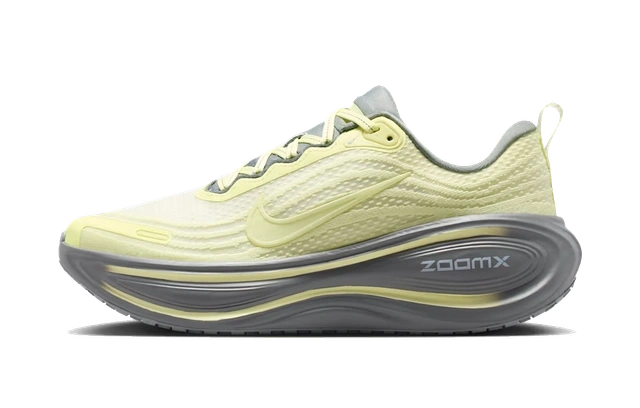Nike Vomero Plus SE 'Life Lime' Produktfoto