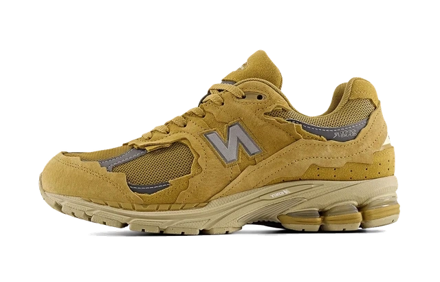 New Balance 2002R Gore-Tex Protection Pack Stucco product photo