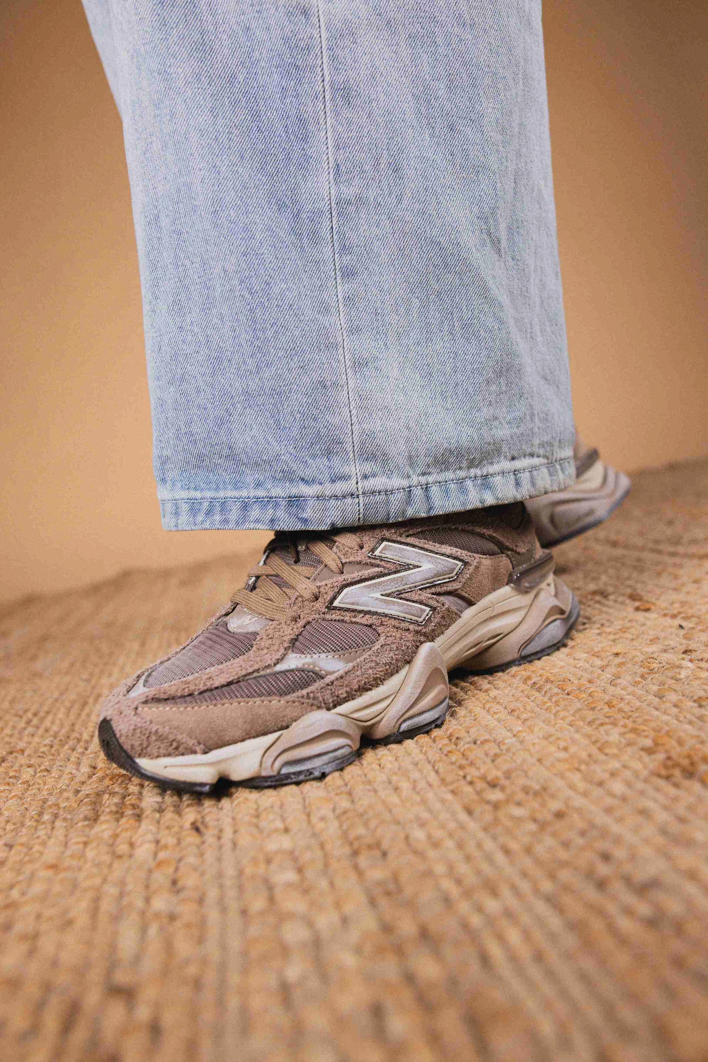 9060