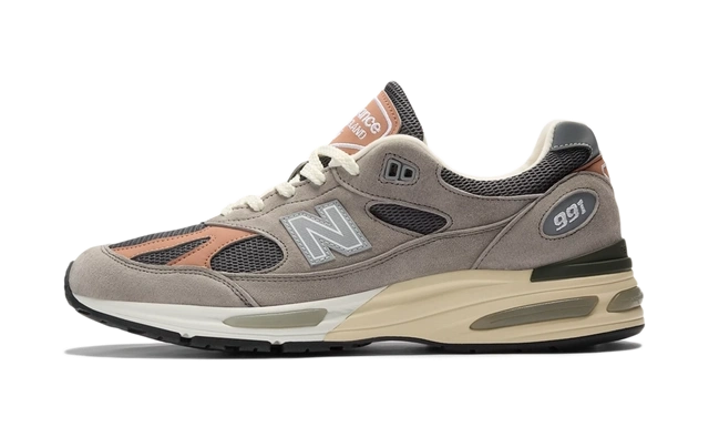 New Balance 991v2 MiUK Elephant Skin productfoto