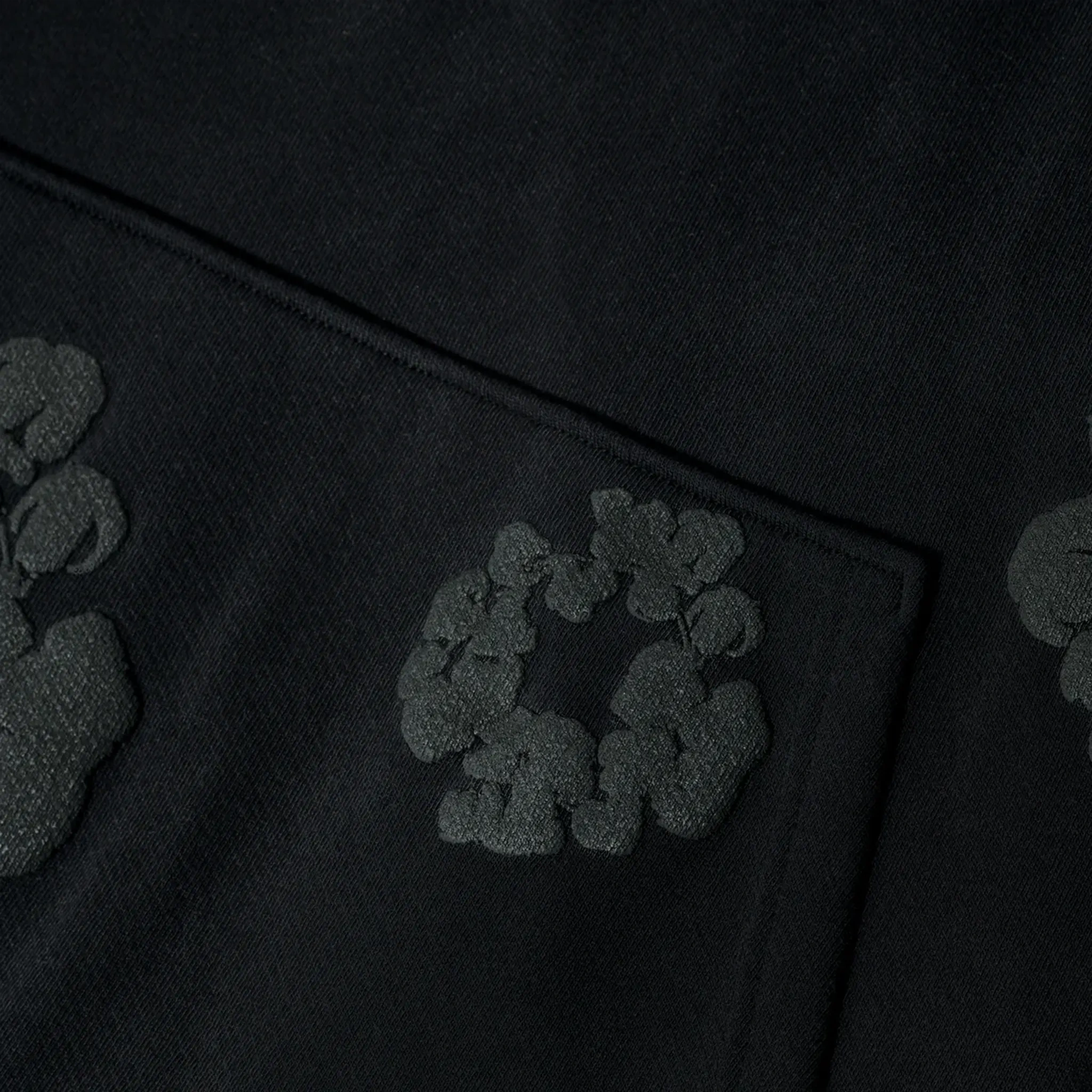 Denim Tears The Cotton Wreath Hoodie Black Monochrome - Image 2