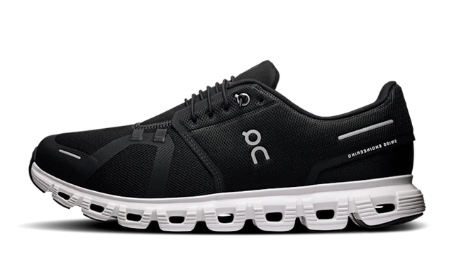 On Running Cloud 6 Black White Produktfoto