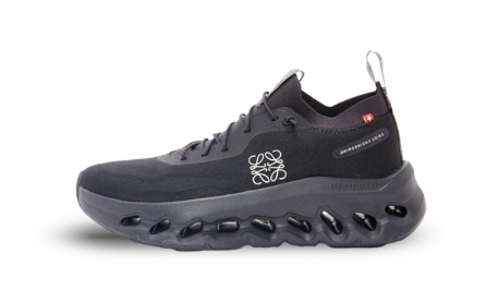 On Running Cloudtilt LOEWE All Black (W) product photo