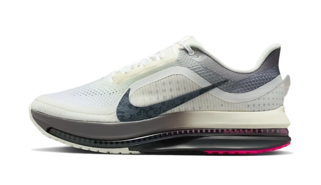Foto del prodotto Nike Air Zoom Pegasus Premium Year of the Horse