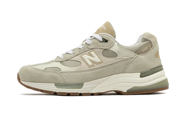 New Balance 992 MiUSA Olivine product photo