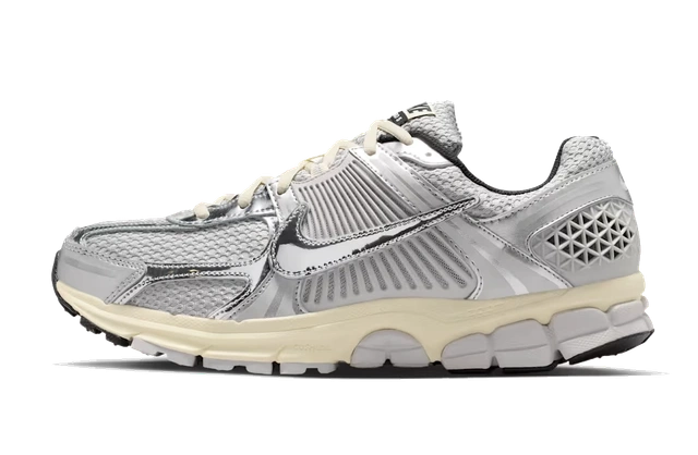 Nike Zoom Vomero 5 Grey Fog Chrome Produktfoto