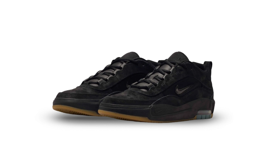 Nike SB Air Max Ishod Wair Triple Black Gum - Image 2