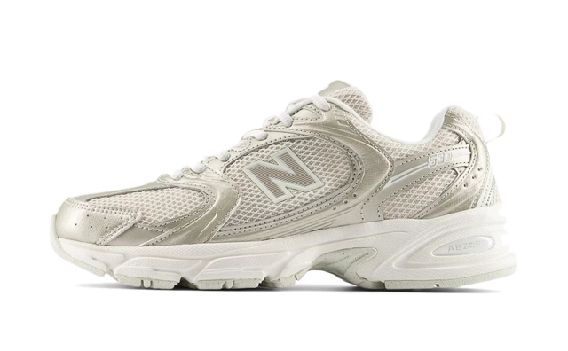 New Balance 530 Gold Metalic Linen product photo