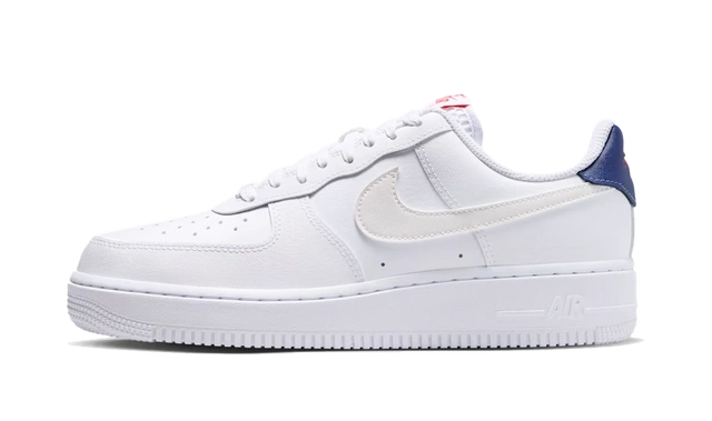 Nike Air Force 1 '07 'White & Blue Void' (W) productfoto